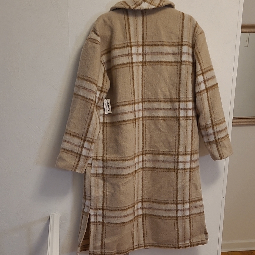 Old Navy Plaid Tan and Brown Blazer - Picture 9 of 11